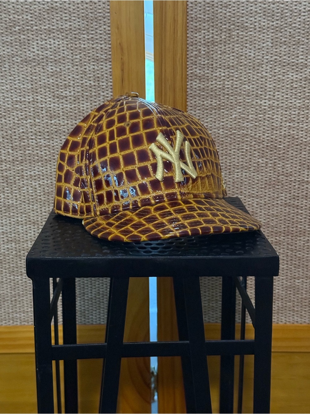 New York Yankees Croc Leather Baseball Cap - Brown & Gold